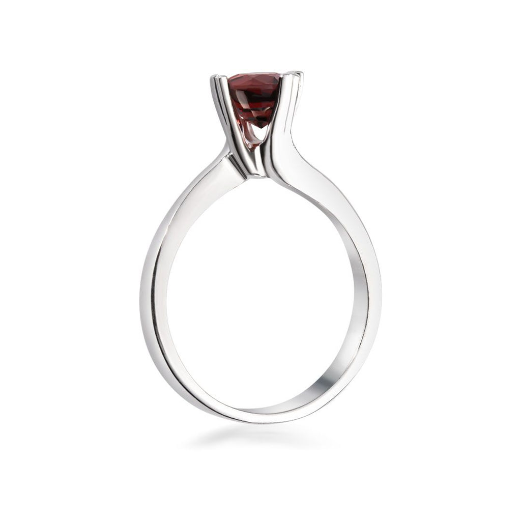 Nhẫn Đá quý thiên nhiên Garnet solitaire ring in sterling silver by AME Jewellery