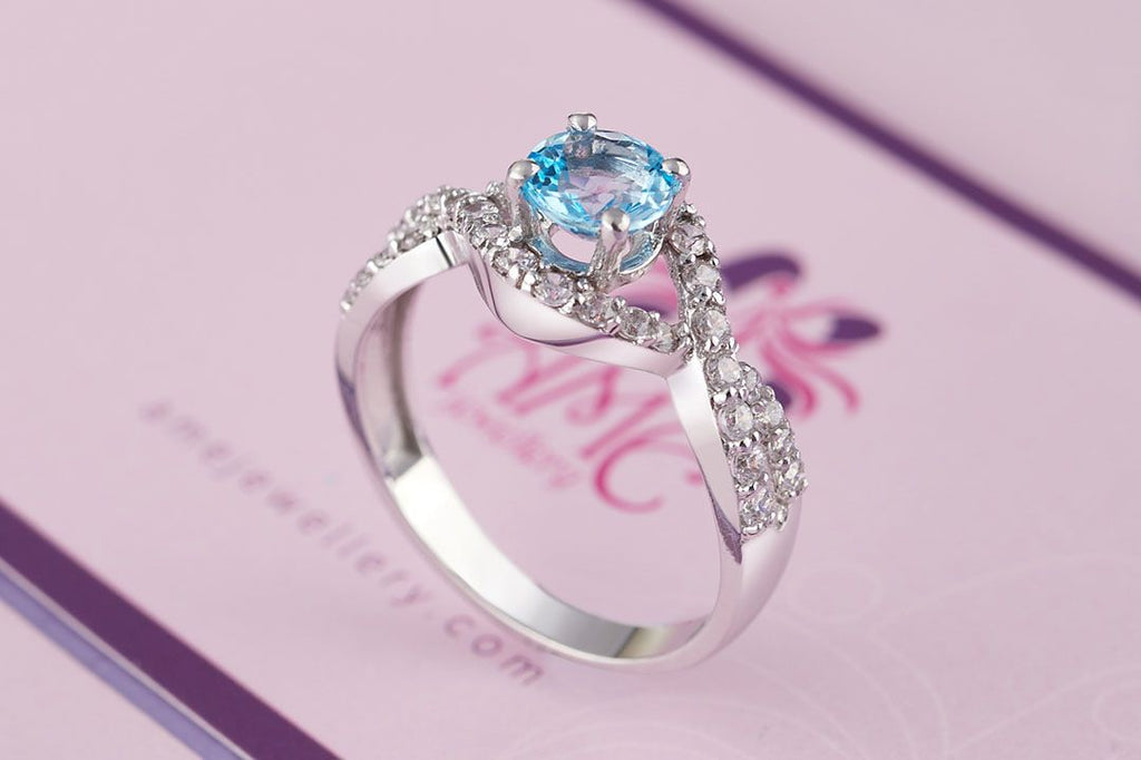 Nhẫn nữ Đá quý thiên nhiên Blue Topaz Twist Ring in Sterling Silver by AME Jewellery