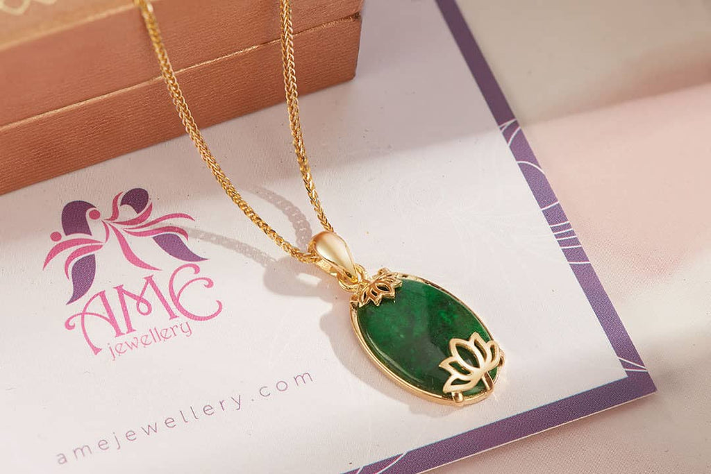 Mặt dây Hoa Sen Vàng 14K Cẩm thạch thiên nhiên | Jade Lotus Gold Pendant | AME Jewellery