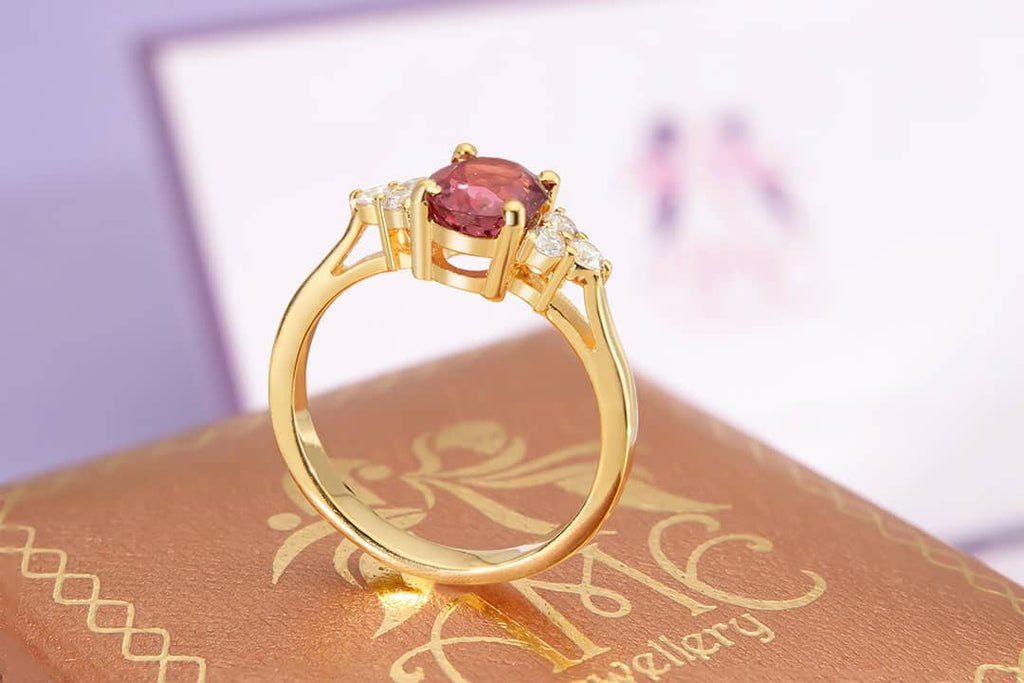 Nhẫn Vàng 14K Đá quý tự nhiên Oval Pink Purple Garnet Ring in 14K Yellow Gold by AME Jewellery