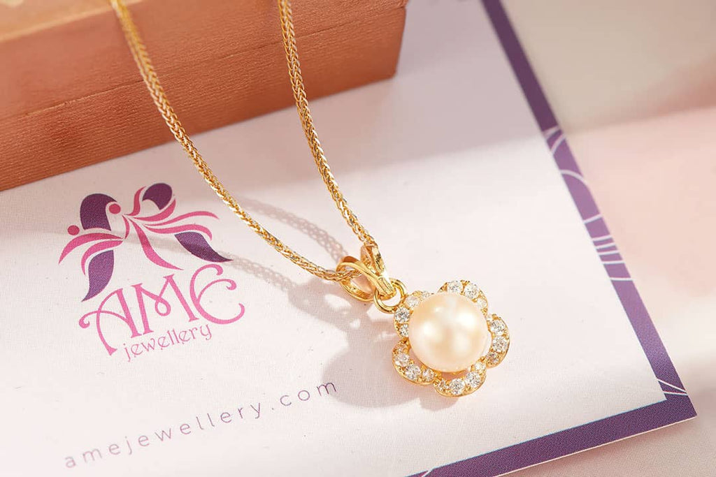 Mặt dây chuyền Hoa Mai Vàng Ngọc trai trắng White Pearl Apricot Blossom Flower Pendant Necklace by AME Jewellery