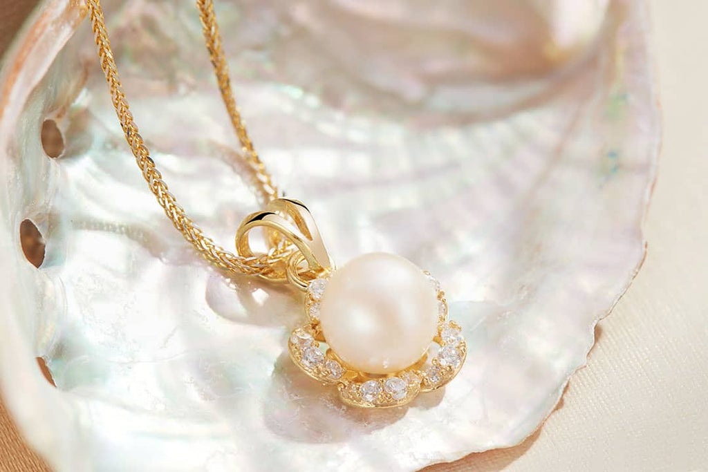 Mặt dây chuyền Hoa Mai Vàng Ngọc trai trắng White Pearl Apricot Blossom Flower Pendant Necklace by AME Jewellery