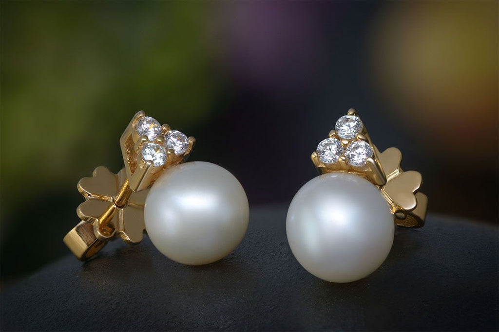 Bông tai Vàng 14K Ngọc trai trắng White Freshwater Pearl Earrings in 14K Yellow Gold by AME Jewellery