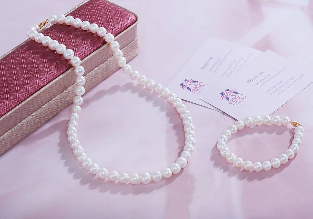 Vòng cổ chuỗi tay Ngọc trai trắng White Pearl Strand Necklace and Bracelet | AME Jewellery