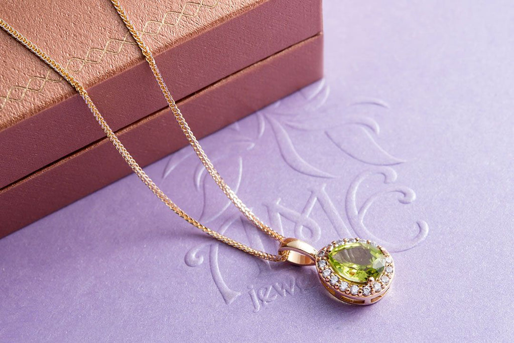 Mặt dây chuyền Vàng Đá quý thiên nhiên Pear-cut Peridot Halo Pendant Necklace by AME Jewellery