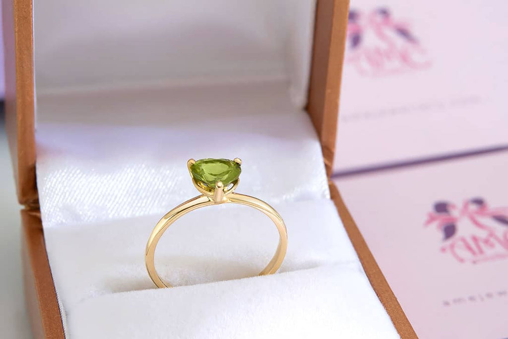 Nhẫn nữ Vàng Đá quý thiên nhiên Heart-cut Peridot Ring in 14K Yellow Gold by AME Jewellery