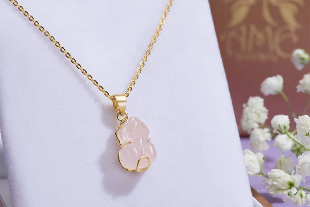 Mặt dây Vàng Tỳ Hưu Rose Quartz Pendant Necklace in 14K yellow Gold by AME Jewellery