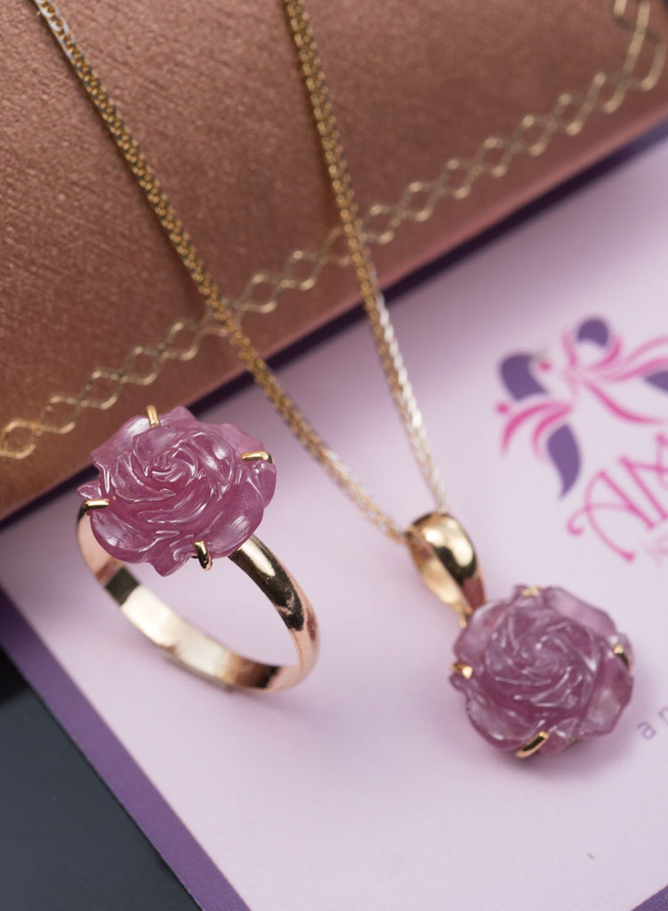 Bộ Trang sức Vàng Hoa hồng Ruby Carved Rose Flower Jewelry Set in 14K Yellow Gold by AME Jewellery