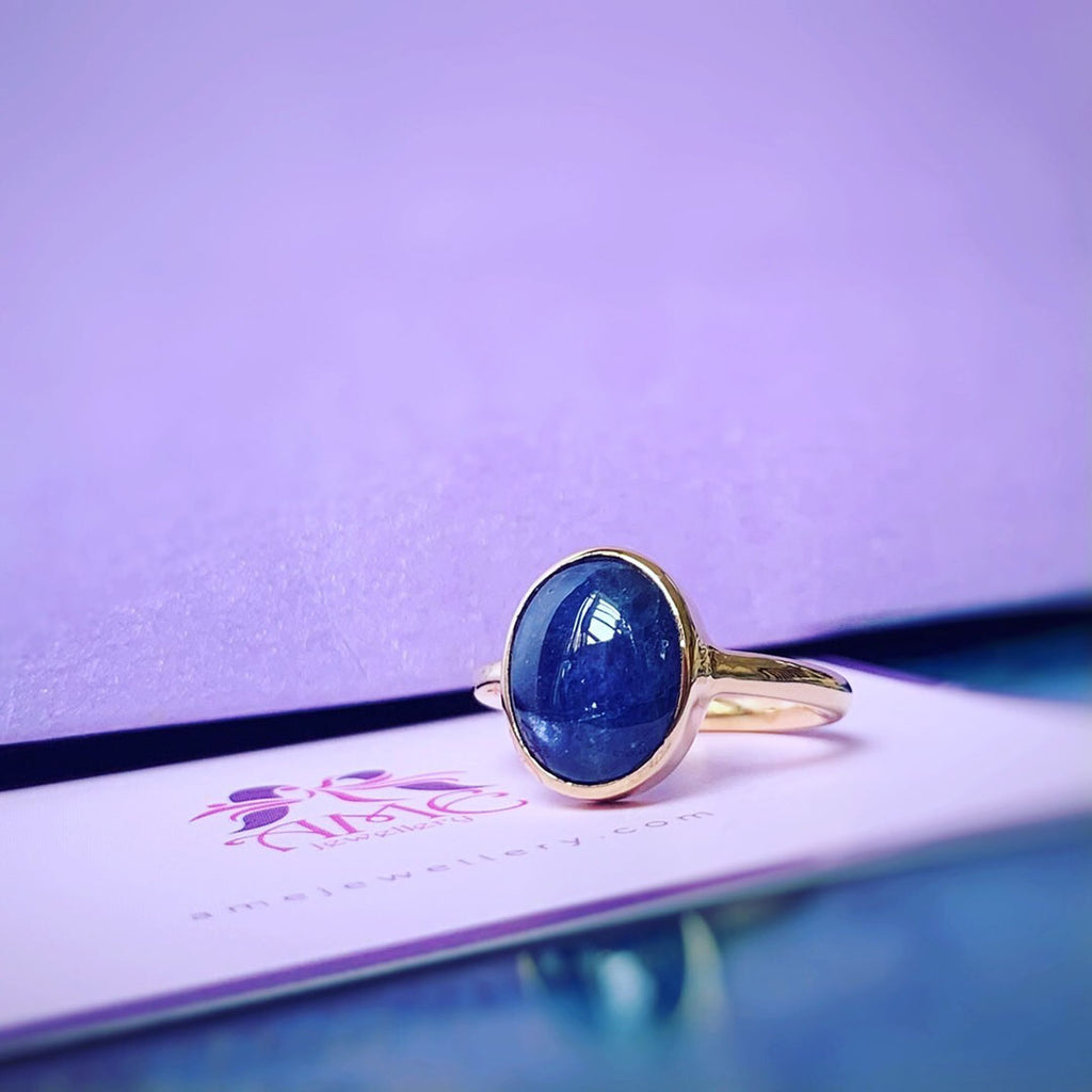 Nhẫn Vàng 14K Đá quý tự nhiên oval cabochon Blue Sapphire Gold Ring | AME Jewellery