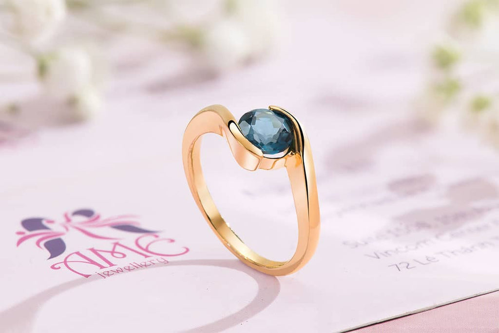 Nhẫn nữ Vàng Đá quý tự nhiên London Blue Topaz Solitaire Ring in 14K Yellow Gold by AME Jewellery