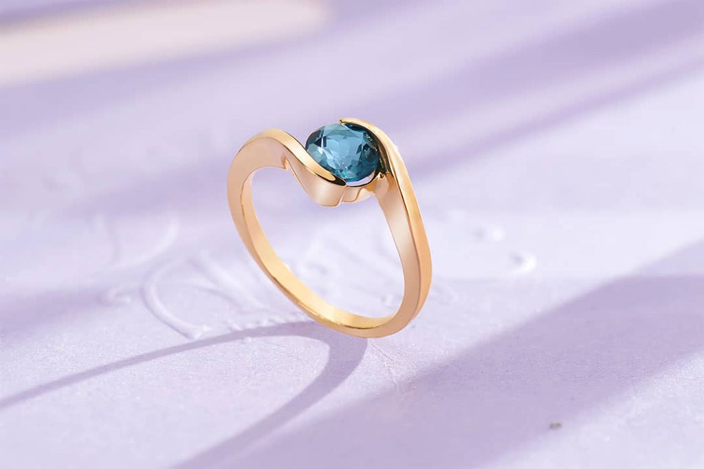 Nhẫn nữ Vàng Đá quý tự nhiên London Blue Topaz Solitaire Ring in 14K Yellow Gold by AME Jewellery