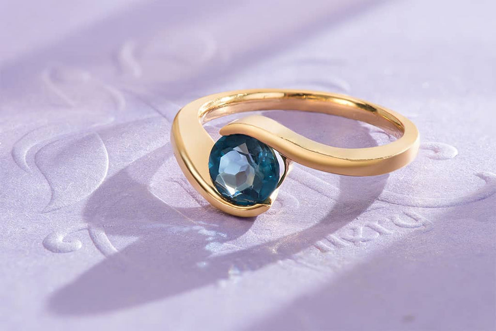 Nhẫn nữ Vàng Đá quý tự nhiên London Blue Topaz Solitaire Ring in 14K Yellow Gold by AME Jewellery