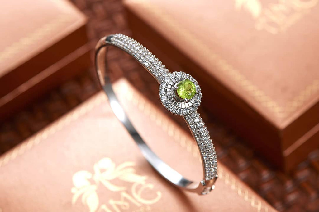 Vòng tay Đá quý thiên nhiên Peridot Halo Bangle in Sterling Silver by AME Jewellery