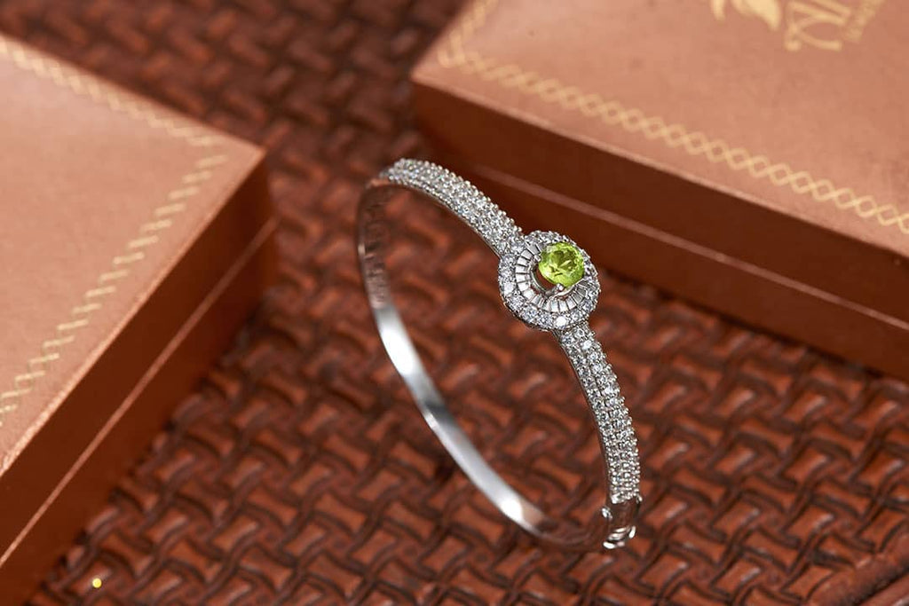 Vòng tay Đá quý thiên nhiên Peridot Halo Bangle in Sterling Silver by AME Jewellery