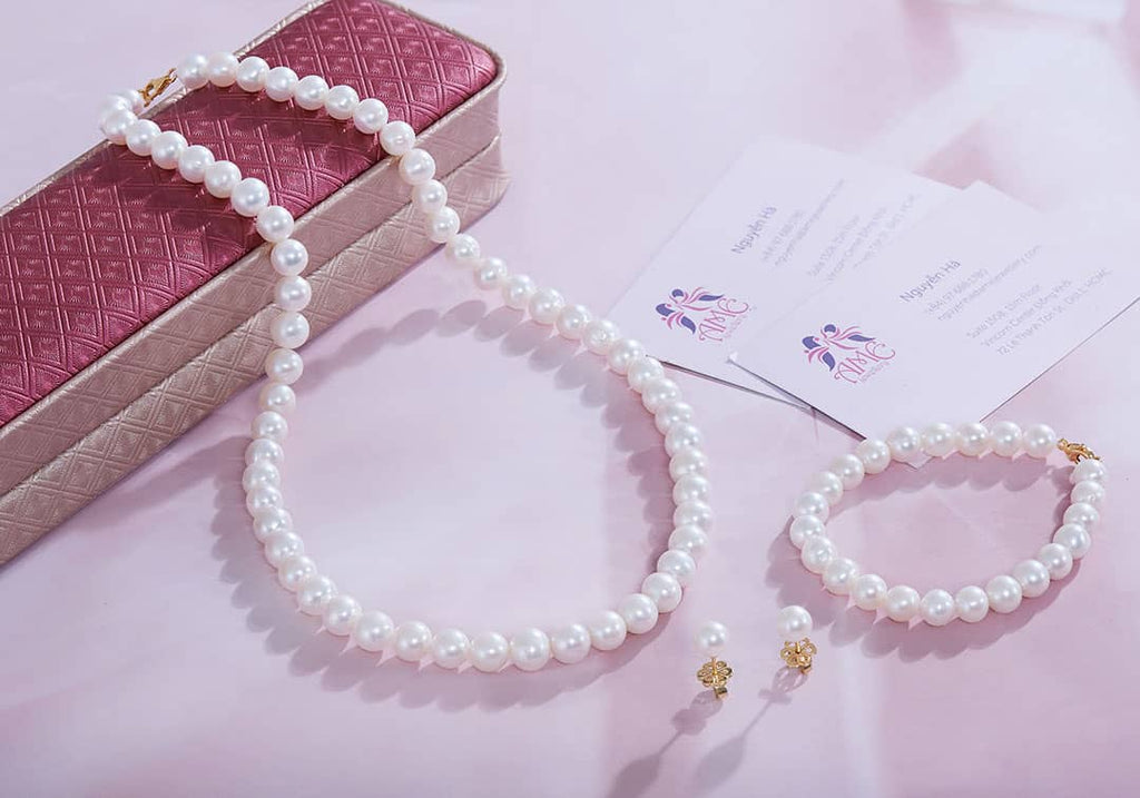 Bộ Trang sức Vàng Chuỗi Ngọc trai nước ngọt trắng White Freshwater Pearl Strand Jewelry in 14K Yellow Gold | AME Jewellery