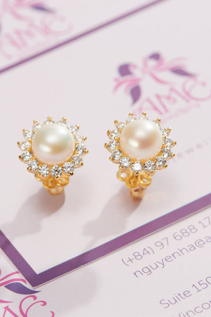 Bông tai Ngọc trai White Freshwater Cultured Pearl Sunflower Earrings 14K Yellow Gold | AME Jewellery
