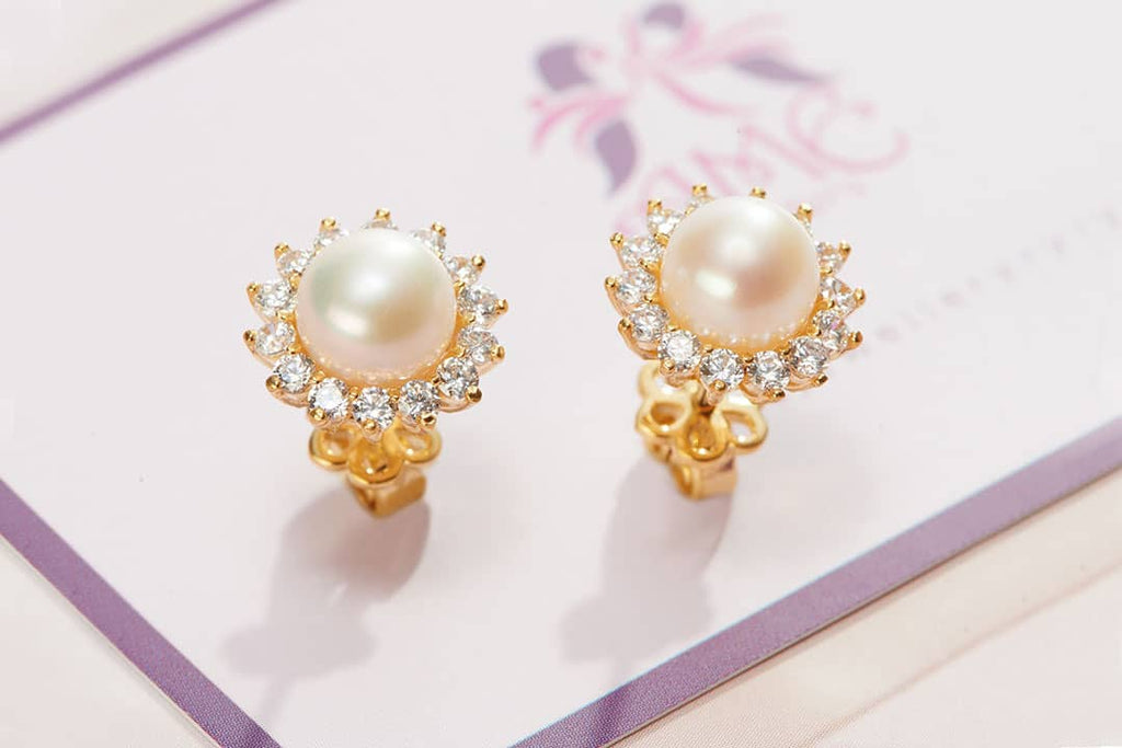 Bông tai Ngọc trai White Freshwater Cultured Pearl Sunflower Earrings 14K Yellow Gold | AME Jewellery